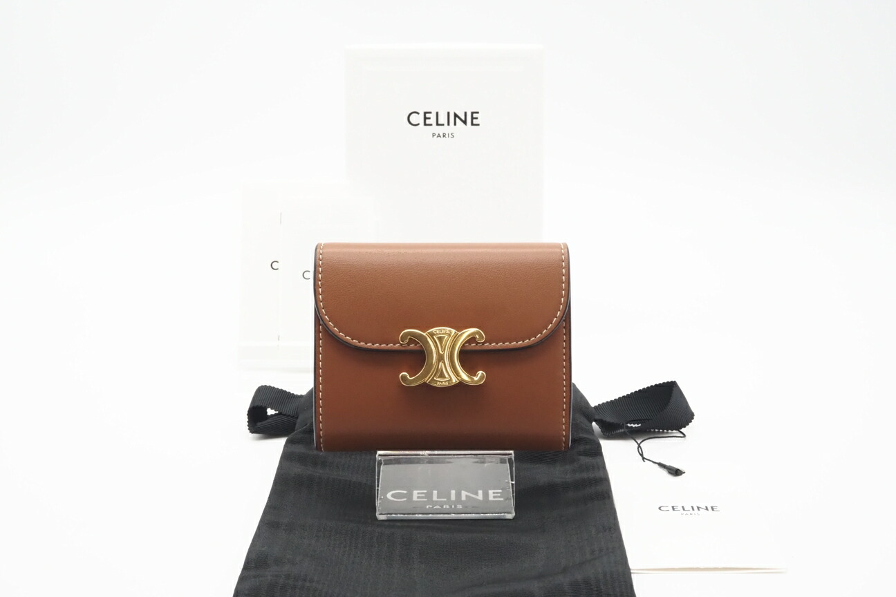 楽天市場】☆安心の3大保証☆ Aランク ≪CELINE セリーヌ/三つ折り財布≫ 10B573 グレインドカーフスキン スモールトリフォールドウォレット  ブラック 送料無料【中古】 : リユースショップ BICLOCK