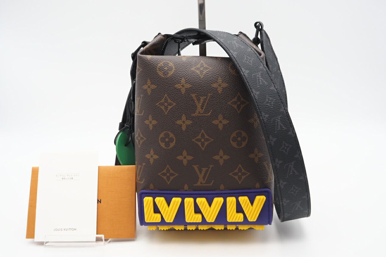 楽天市場】ルイヴィトン【LOUIS VUITTON 】 M21812 / クルーザー