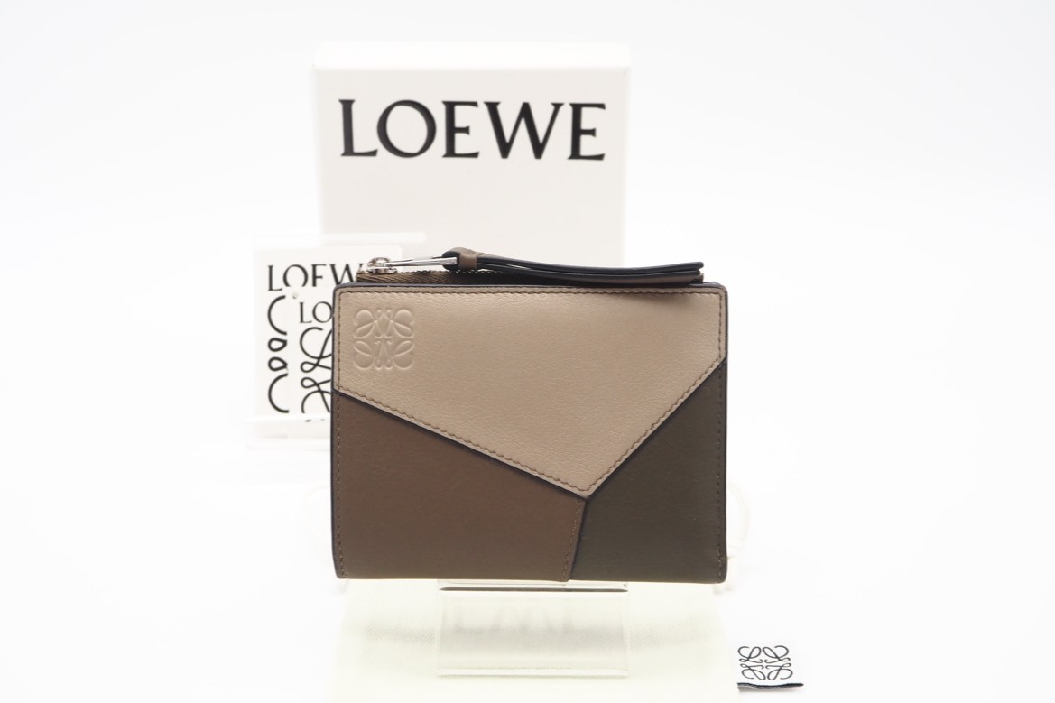 楽天市場】ロエベ LOEWE レディース 2つ折り財布 C510M88X04
