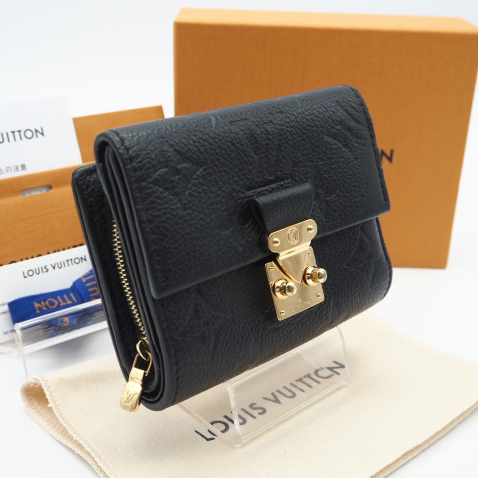 【最高級美品】ルイヴィトン アンプラント メティスコンパクト クレーム 折り財布 楽天市場】ルイヴィトン ポルトフォイユ・メティス コンパクト