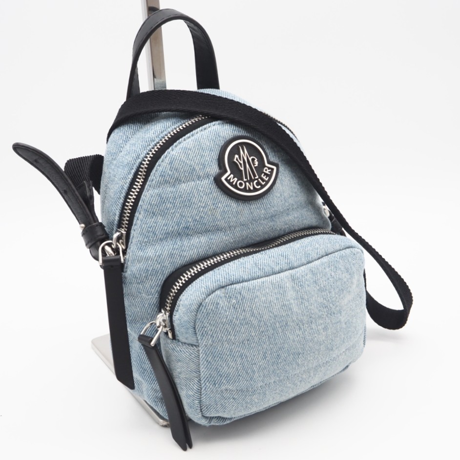 ★3日以内返品可★ 極美品 MONCLER モンクレール デニム キリアスモール ショルダーバッグ J109B5L00024 M4203 ショルダーバッグ ライトブルー デニム レディース【中古】