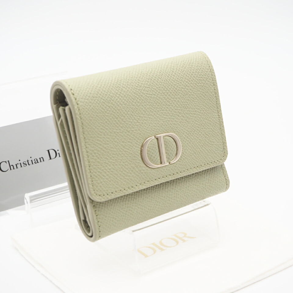 ★3日以内返品可★ 極美品 Dior クリスチャンディオール 30 MONTAIGNE モンテーニュ ロータスウォレット S2057OBAE 三つ折り紙入れ 緑であること グレインカーフレザー レディース【中古】