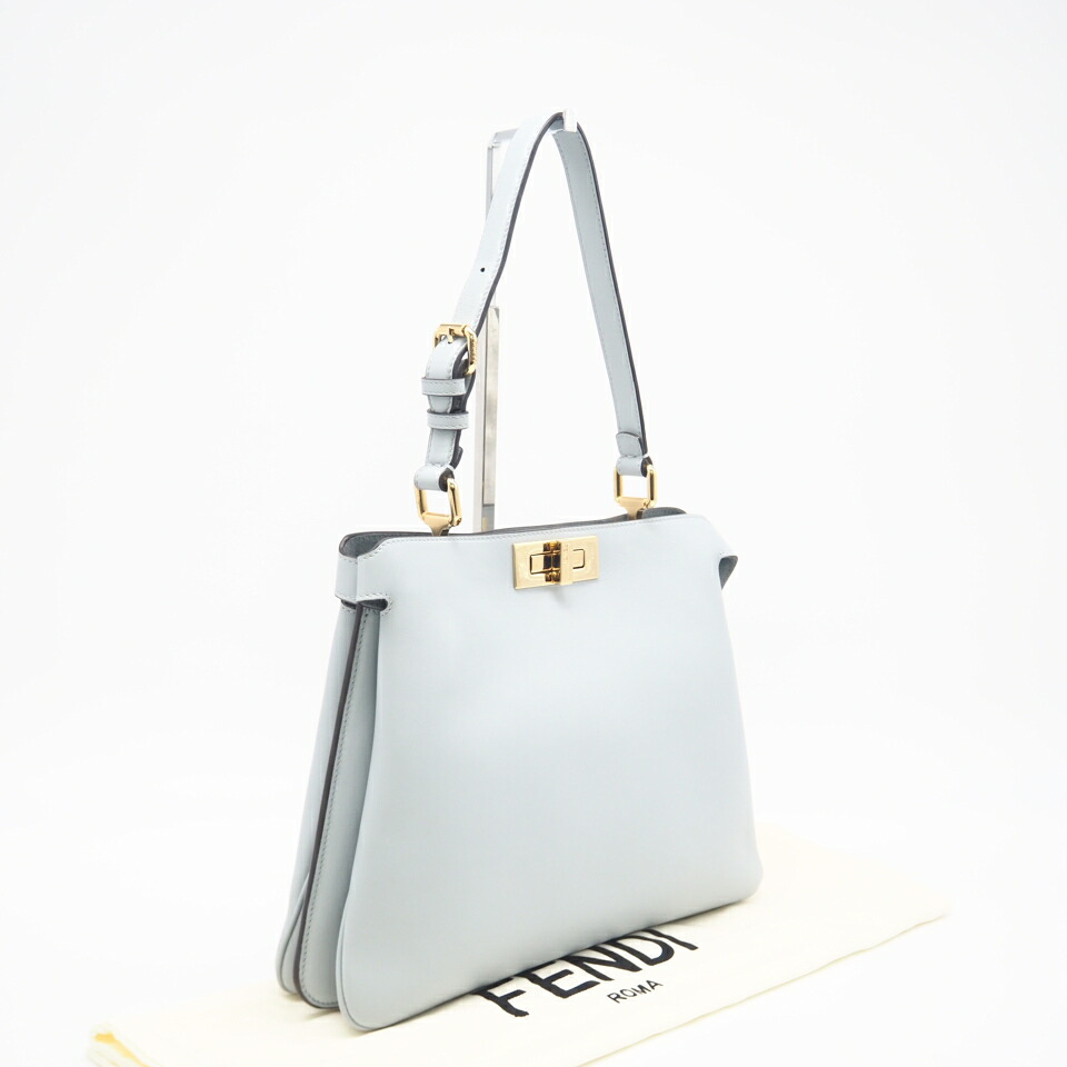★3日以内返品可★ 美品 FENDI フェンディ カメリアレザー フェンディ ピーカブー ソフト ミディアム レザー ハンドバッグ 8BN353 2wayハンドバッグ ブルー レザー レディース【中古】