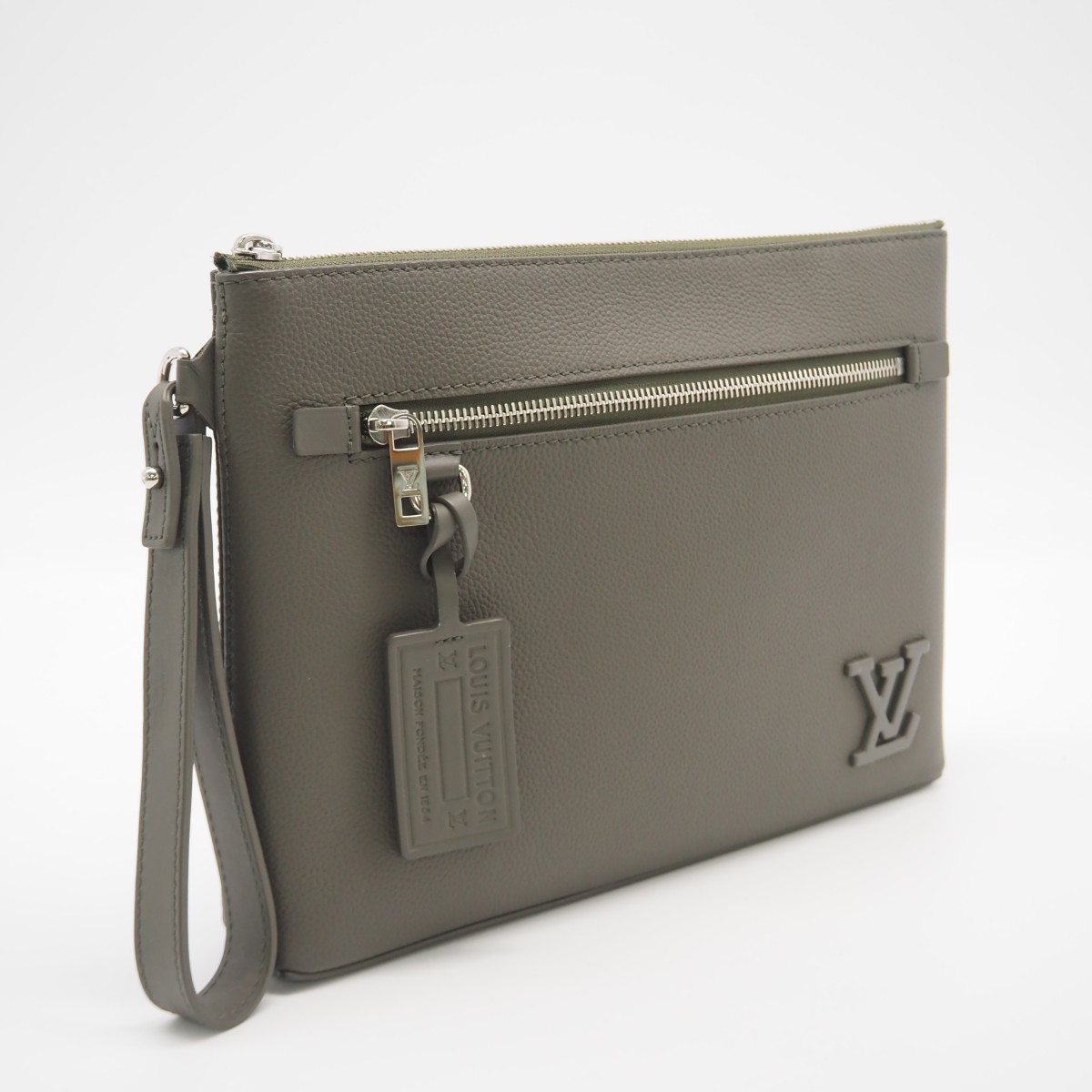 ★3日以内返品可★ 極美品 LOUIS VUITTON ルイ・ヴィトン LVアエログラム 飛びたつ 合切袋 カーキ M81735 クラッチペダル御徒面子 カーキ カーフレザー メンズ【中古】