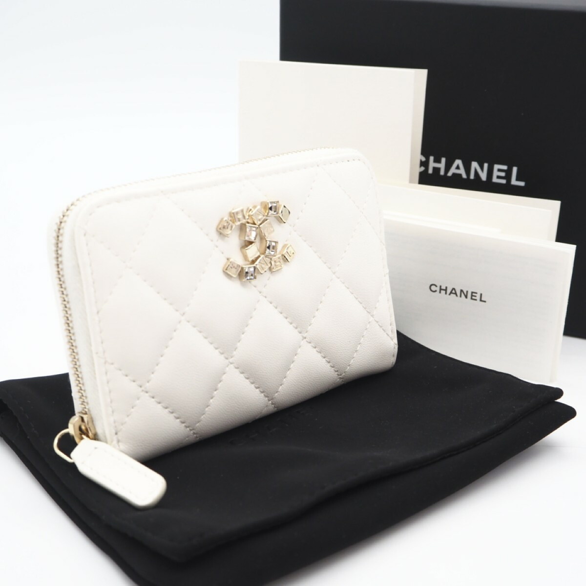★3日以内返品可★ 極美品 CHANEL シャネル マトラッセ コインケース AP3840 コインケース 白いこと 子ヒツジひと肌 レディース【中古】