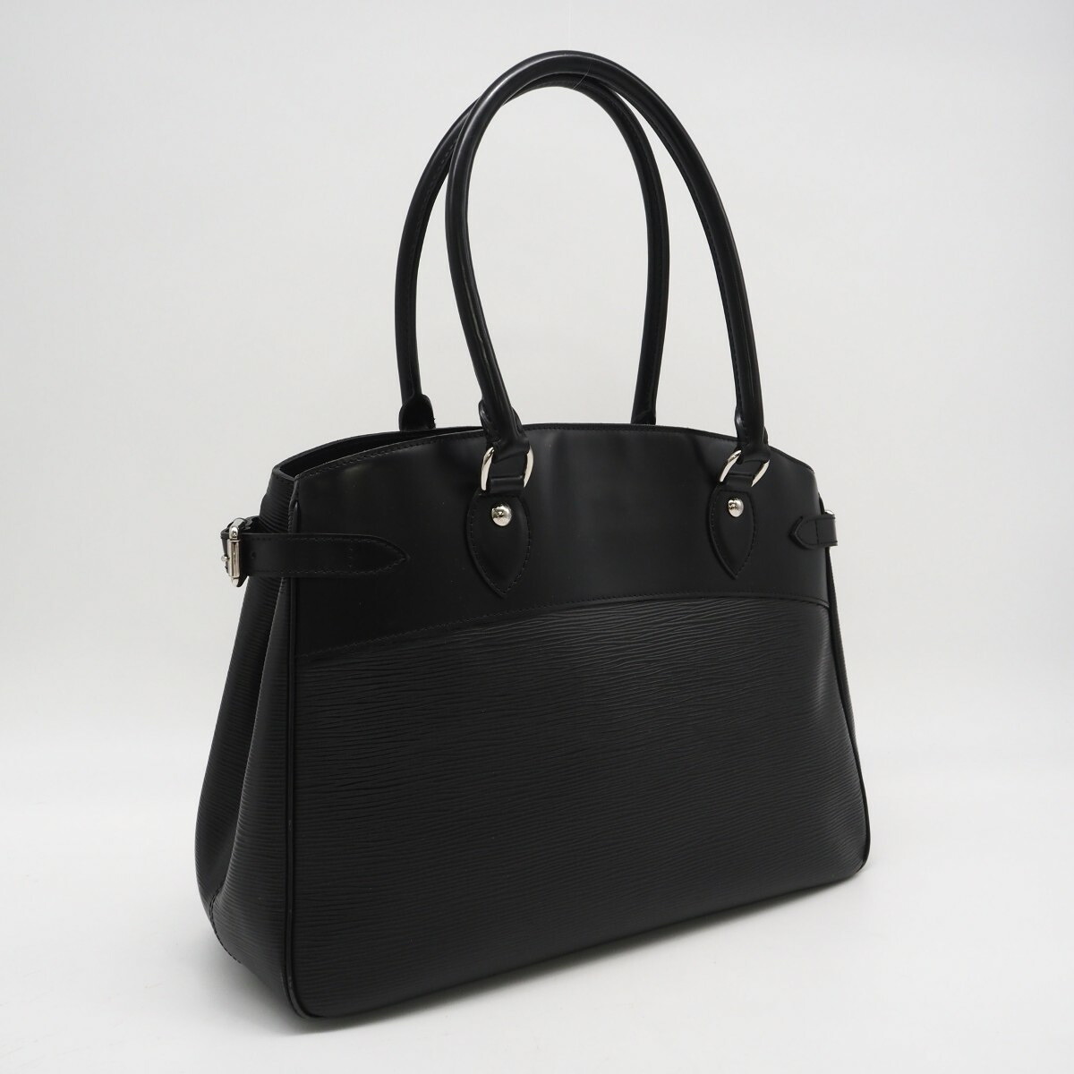 ★3日以内返品可★ LOUIS VUITTON ルイ・ヴィトン エピ パッシイGM M59252 ハンドバッグ ブラック グレインレザー メンズ【中古】