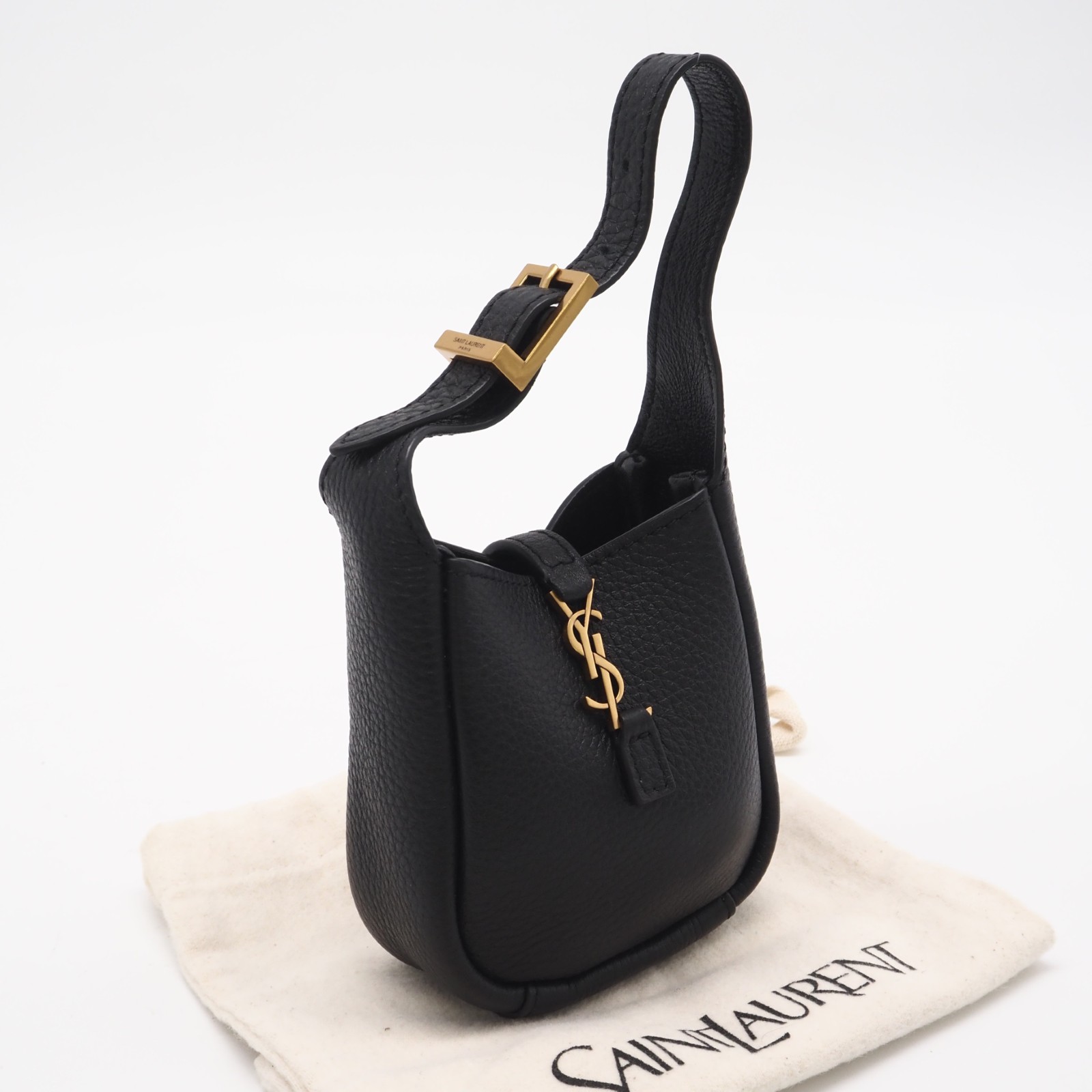 ★3日以内返品可★ 未当てはめる SAINT LAURENT サンローラン グレインレザー LE 5 A 7 ホンブルグ帽 マイクロ 823960 合財袋 黒いこと 子ヒツジ人はだ レディース【中古】