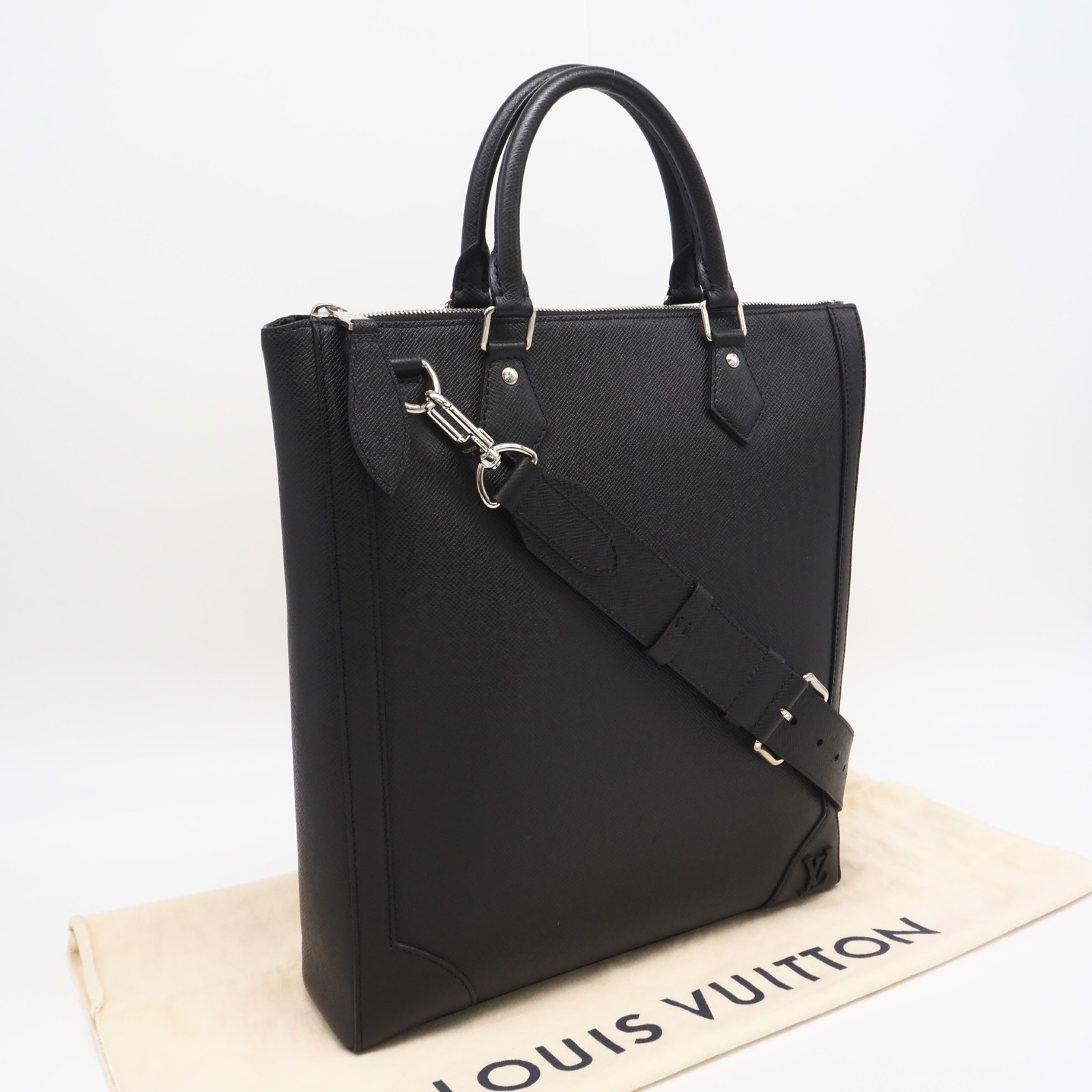 ★3日以内返品可★ 美品 LOUIS VUITTON ルイ・ヴィトン タイガ ヴァーティカル トート ノワール M30811 ハンドバッグ ブラック カーフレザー メンズ【中古】
