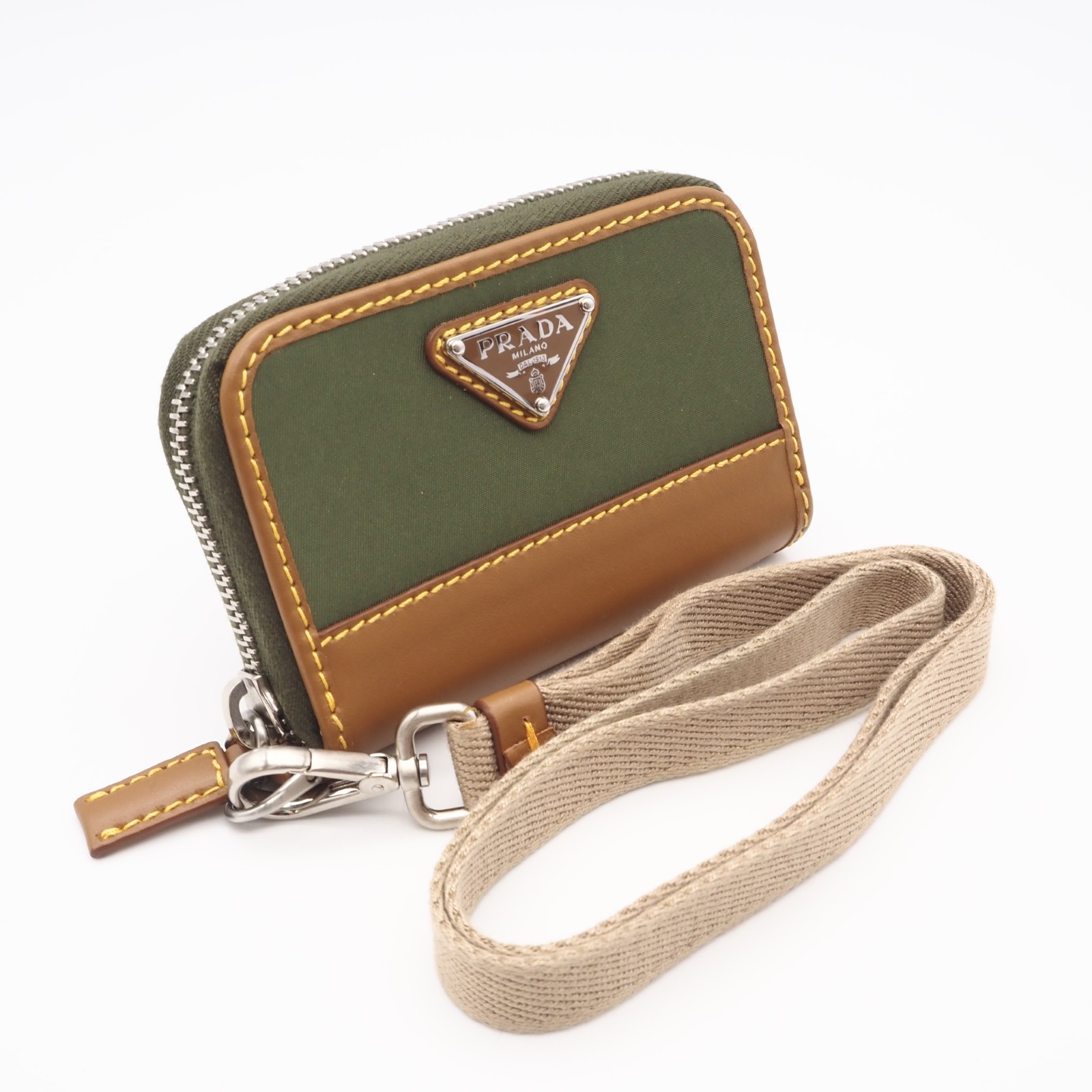 ★3日以内返品可★ 極美品 PRADA プラダ Re-Nylon ３角形ロゴタイプ コインカードホルダー 2MR039 2CX2 コインケース カーキ 赤銅色 ナイロン なめし革 メンズ【中古】