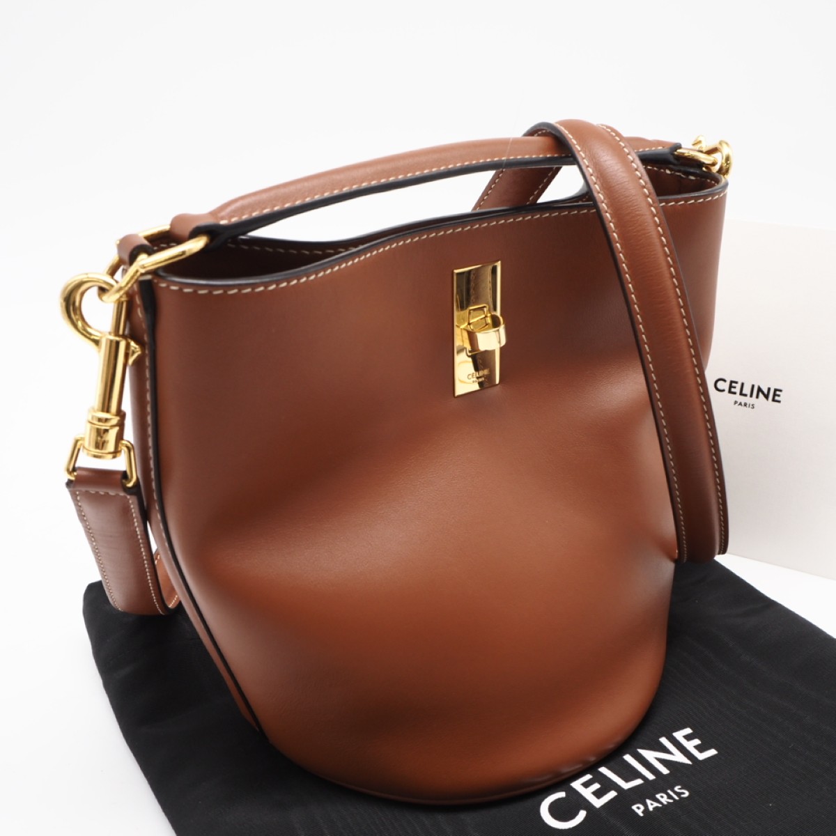 ★3日以内返品可★ 美品 CELINE セリーヌ スムースカーフスキン 青少年井戸釣瓶 16 タン 197573CR4 ショルダーバッグ 赤銅色 カーフレザー レディース【中古】
