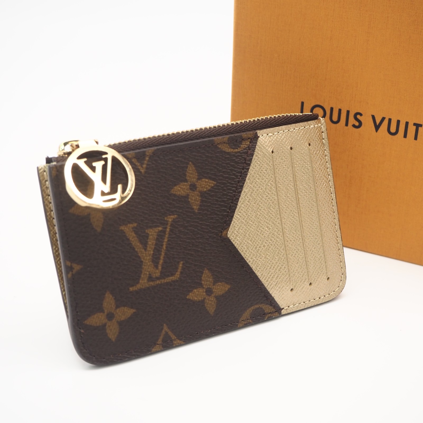 ★3日以内返品可★ 極美品 LOUIS VUITTON ルイ・ヴィトン モノグラム 帆布 オポルト ブーム ロミー M26654 歌留多入れもの 赤銅色 ゴールド 上塗り帆布 なめし革 レディース【中古】