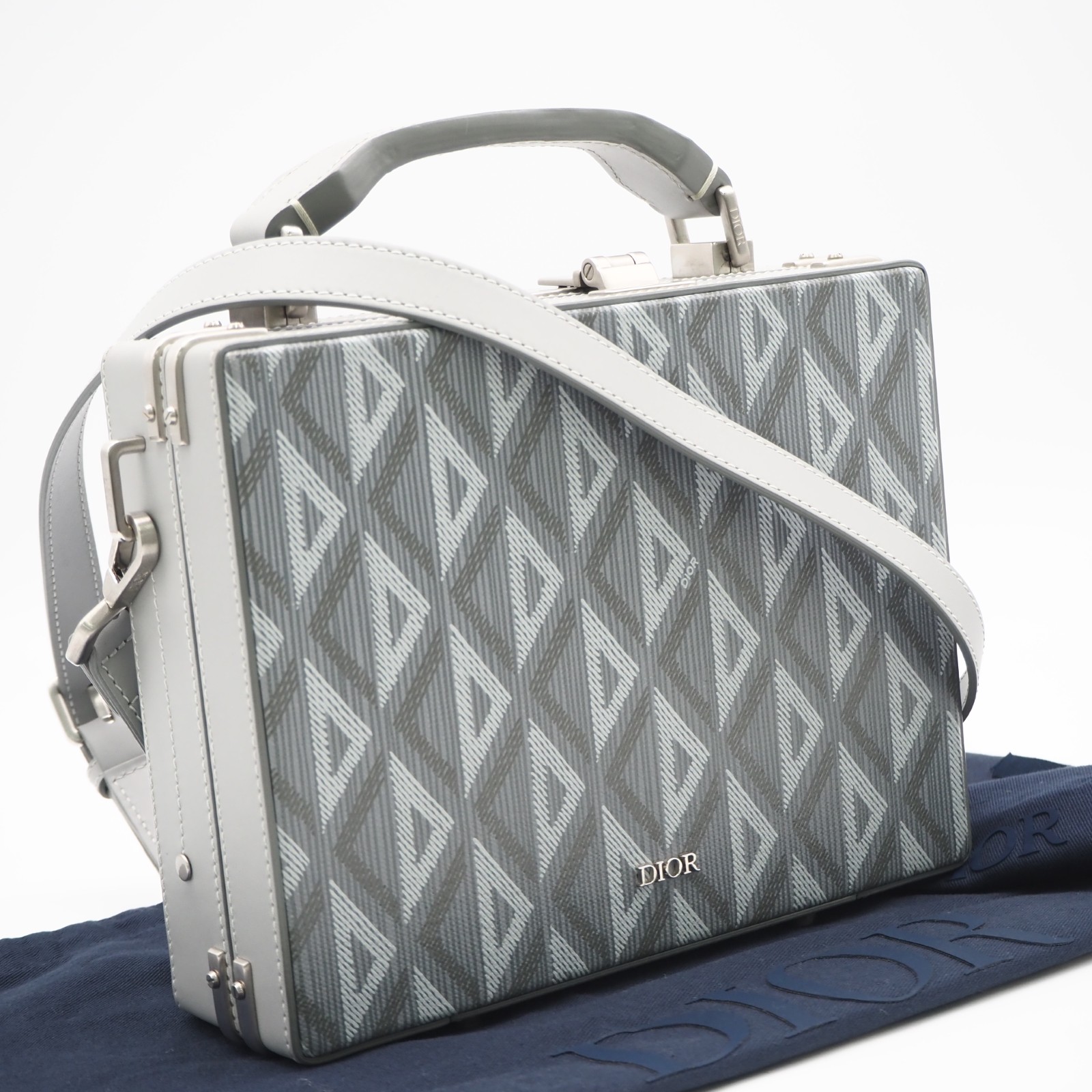 ★3日以内返品可★ 美品 Dior クリスチャンディオール なめし革 CD金剛石 鍵を掛ける容れもの 1LXBR163CDP_H43E 2wayハンドバック 薄墨色 なめし革 レディース【中古】