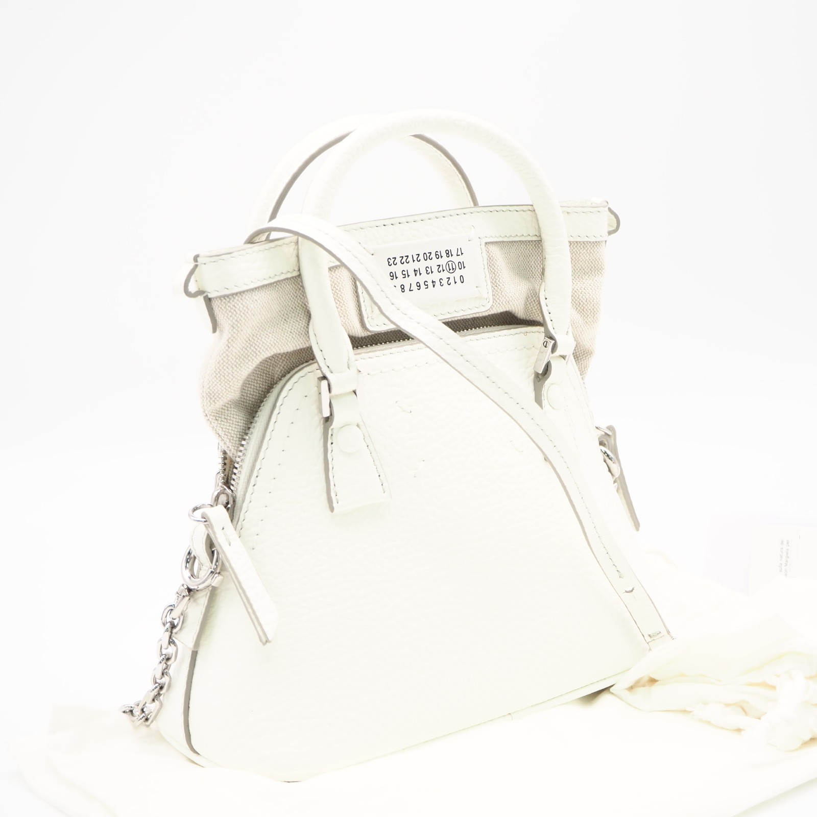 ★3日以内返品可★ 美品 MAISON MARGIELA メゾンマルジェラ カーフレザー 5AC マイクロ S56WG0081 2wayショルダーバッグ 白いこと カーフレザー レディース【中古】