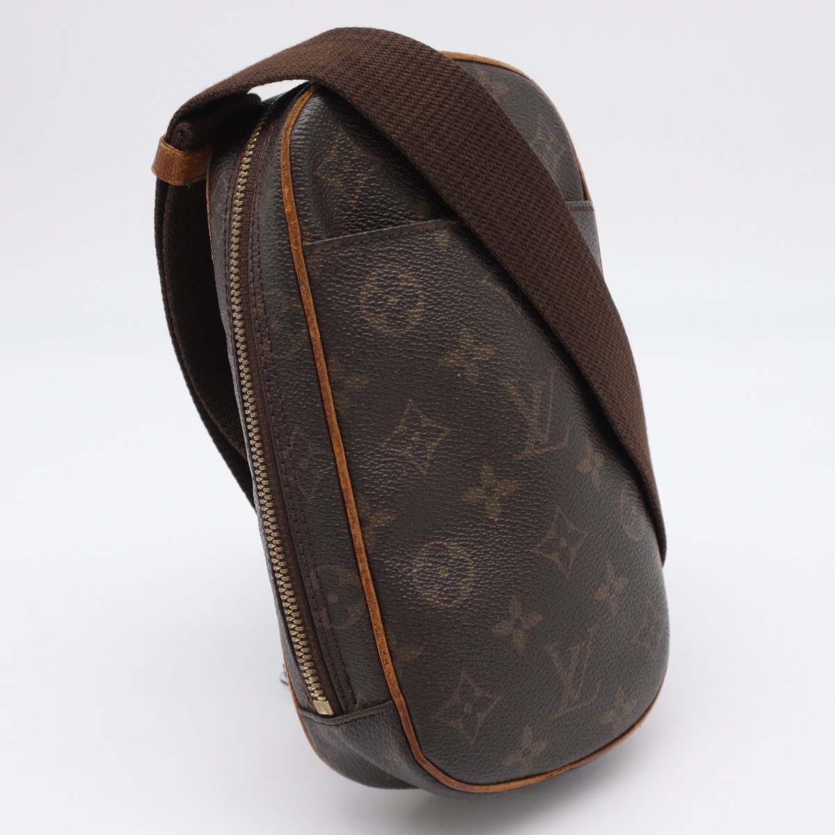 ★3日以内返品可★  LOUIS VUITTON ルイ・ヴィトン モノグラム ポシェット ガンジュ M51870 ショルダーバッグ 赤銅色 上塗り帆布 なめし革 メンズ【中古】