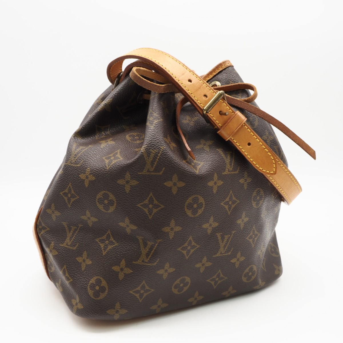 ★3日以内返品可★  LOUIS VUITTON ルイ・ヴィトン モノグラム プチ ノエ M42226 ショルダーバッグ 赤銅色 上塗り帆布 なめし革 レディース【中古】