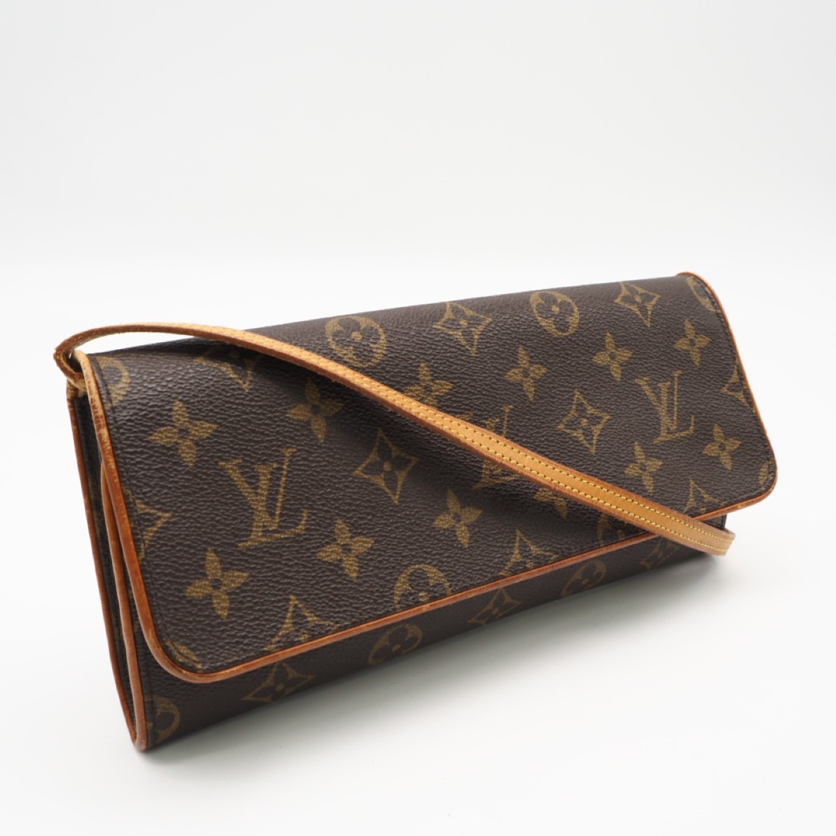★3日以内返品可★  LOUIS VUITTON ルイ・ヴィトン モノグラム ポシェット ツインGM M51852 ショルダーバッグ 赤銅色 上塗り帆布 なめし革 レディース【中古】