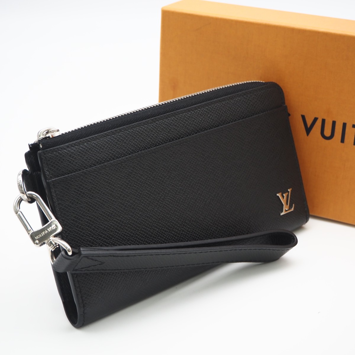 ★3日以内返品可★ 美品 LOUIS VUITTON ルイ・ヴィトン タイガ ジッピー ドラゴンヌ ノワール M69409 長財布 ブラック カーフレザー メンズ【中古】｜リユースショップ BICLOCK