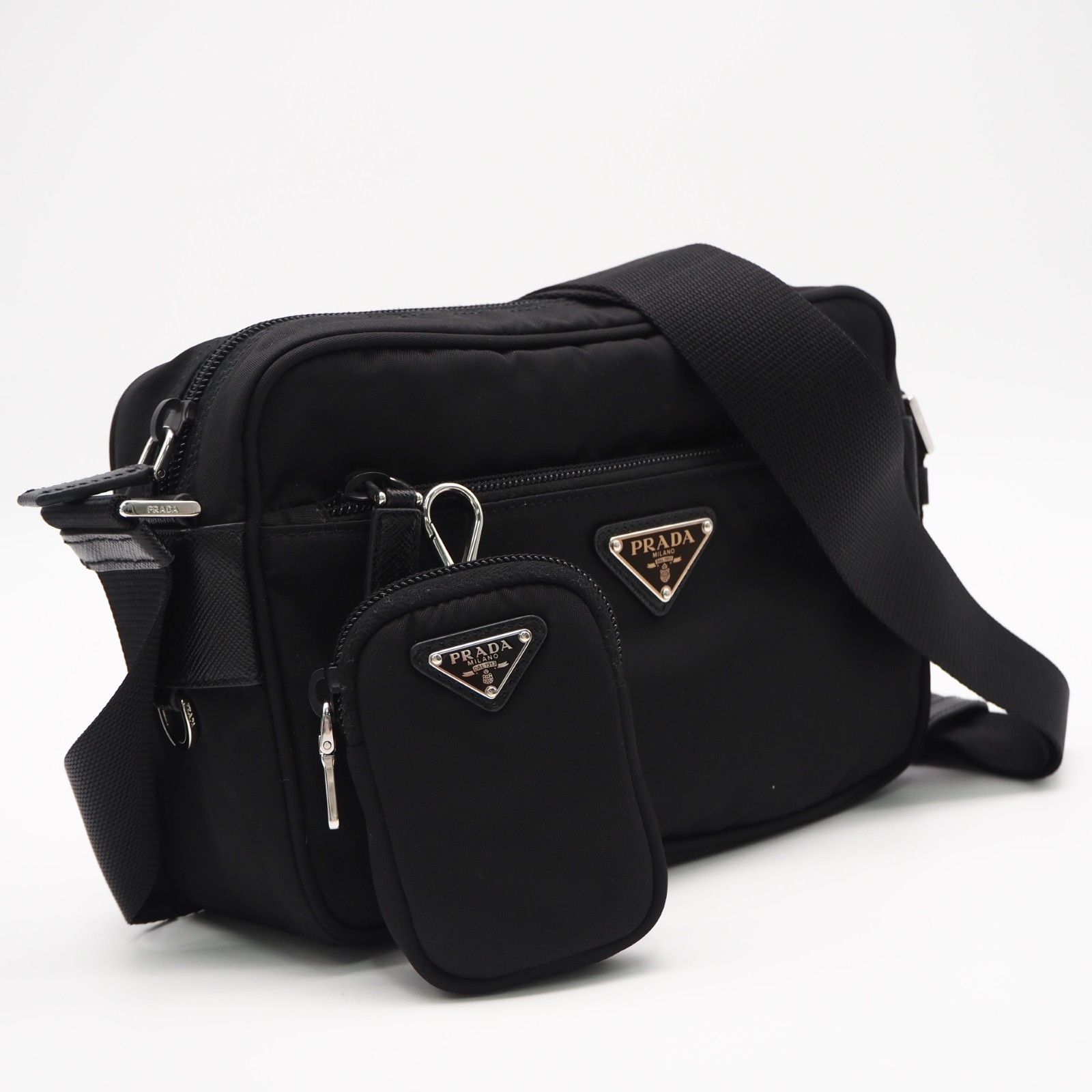 ★3日以内返品可★ 美品 PRADA プラダ リサイクルポリアミド Re-Nylon ショルダーバッグ 1BC167 ショルダーバッグ 黒いこと ナイロン レディース【中古】
