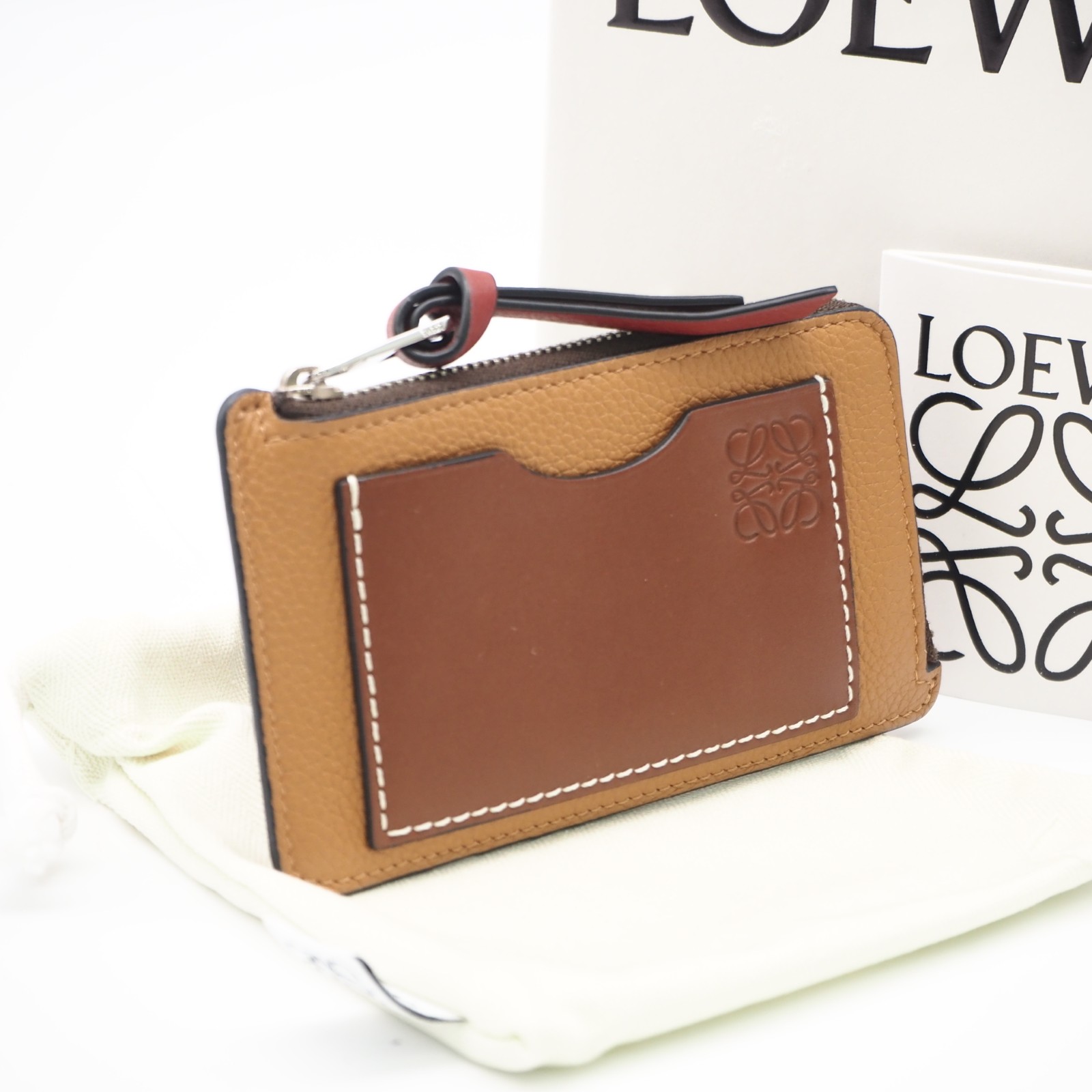★3日以内返品可★ 美品 LOEWE ロエベ アナ瓦 ソフトグレインカーフ コインカードホルダー C660Z40X04 コインケース 赤銅色 赤いこと カーフレザー レディース【中古】