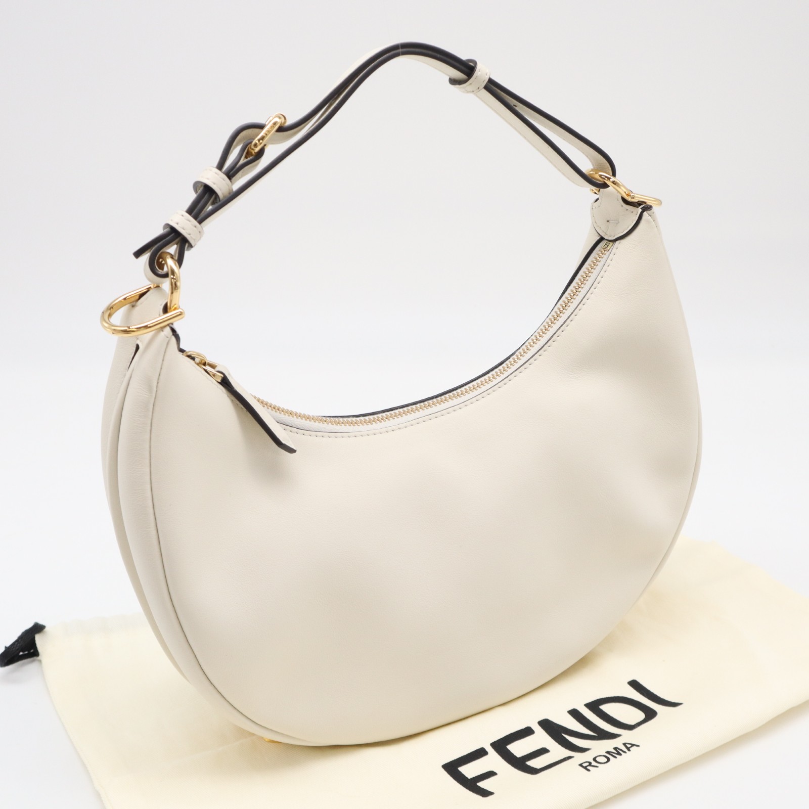★3日以内返品可★ 極美品 FENDI フェンディ フェンディグラフィー フェンディグラフィ スモール 8BR798 ハンドバッグ ホワイト カーフレザー レディース【中古】|リユースショップ BICLOCK
