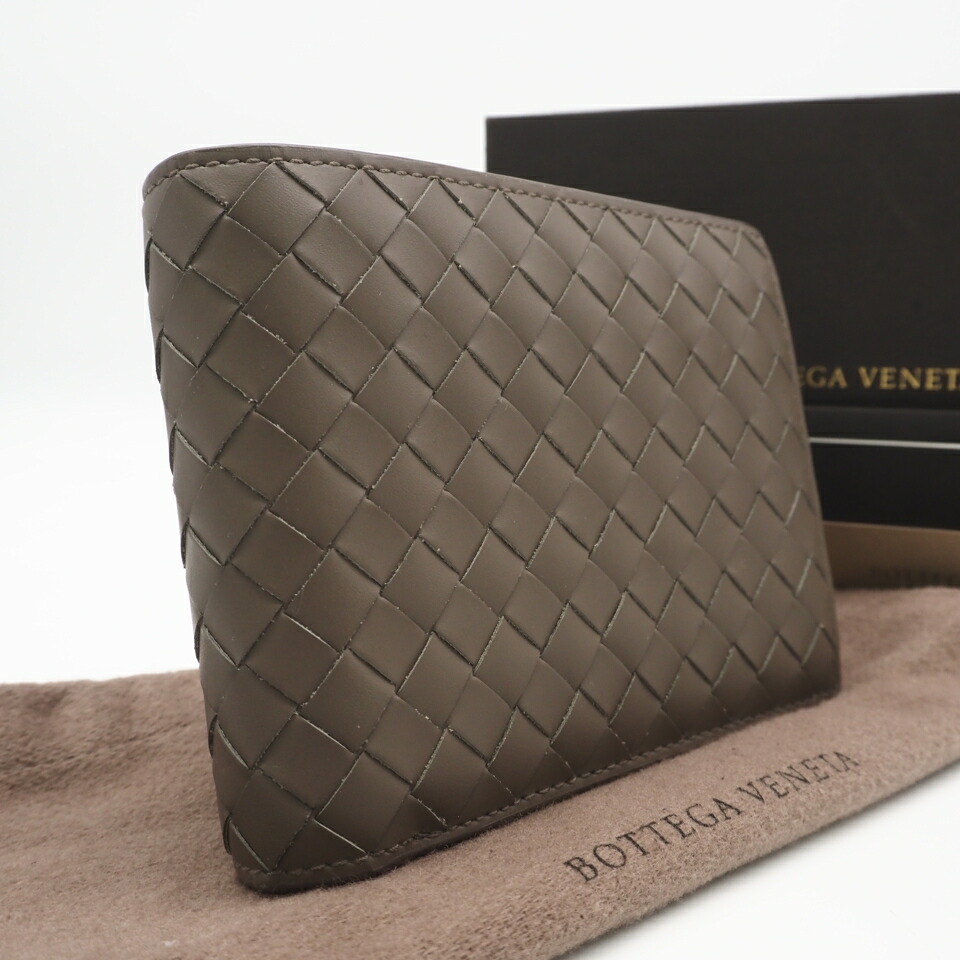 ★3日以内返品可★ 美品 BOTTEGAVENETA ボッテガヴェネタ イントレチャート小 レザー コンパクトウォレット 113993 二つ折り財布 ブラウン カーフレザー メンズ【中古】｜リユースショップ BICLOCK 27,521円