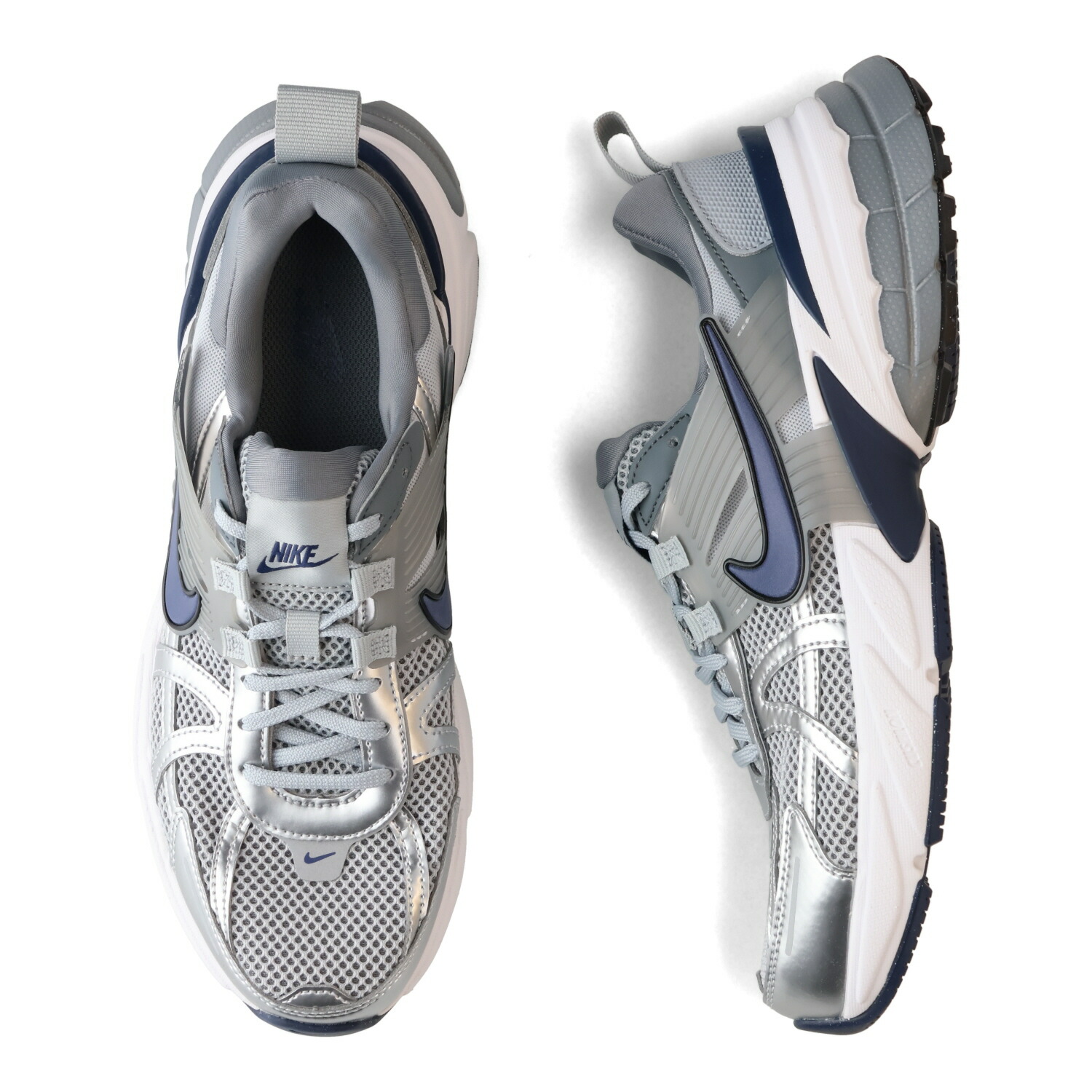 靴 NIKE v2krun 25cm 9月29日(金)発売 : NIKE の新作スニーカー「V2K RUN」が登場