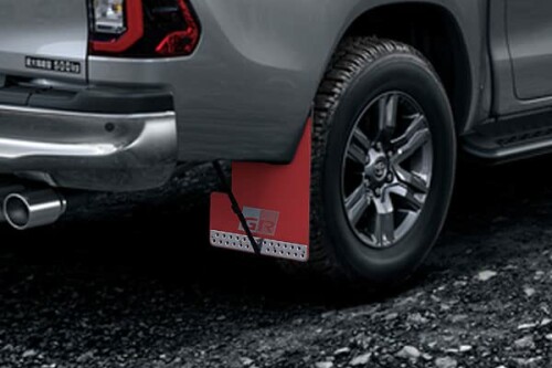 TRD MS328-0K003 マッドフラップ レッド ハイラックス(12#系) GR PARTS