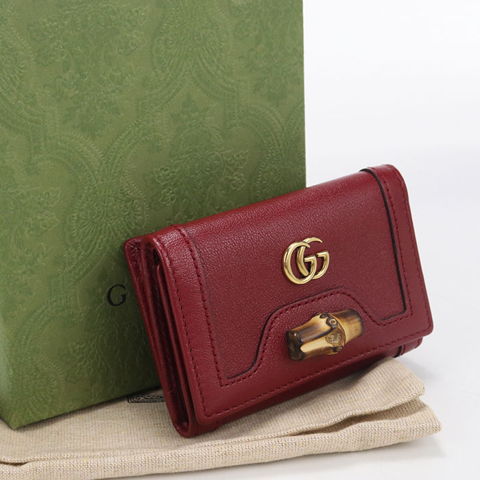 【中古・未使用】GUCCI グッチ 三つ折り財布 658633 コンパクトウォレット グッチ ダイアナ レディース レッド｜ブランド総合卸　ビッグヒット