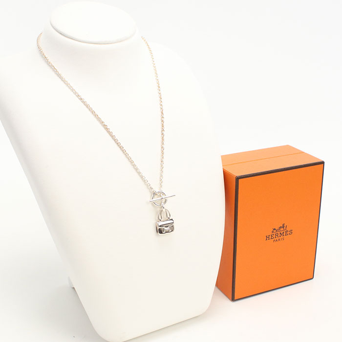 【中古良品】HERMES エルメス ネックレス アミュレット コンスタンス レディース シルバー｜ブランド総合卸　ビッグヒット 45,487円