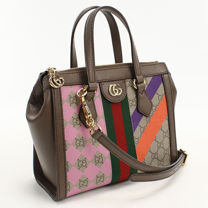 【BURBERRY】時を超えて愛される青写真を、あなたの表現スタイルに
