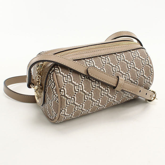 【BURBERRY】時を超えて愛されるひな形を、あなたの表現スタイルに