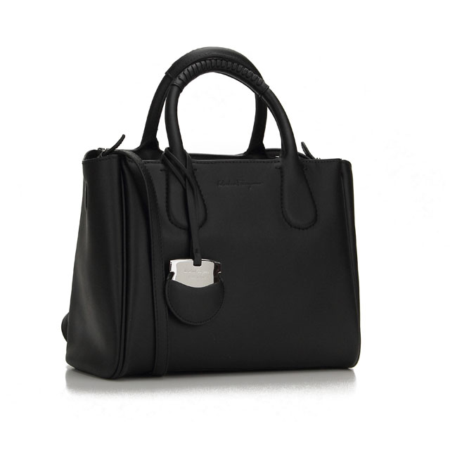 Hit The Total Brand Whole Ferragamo Nolita Ferragamo Nolita Handbags 21 E621 0579876 Nero Black Taxfree Send By Ems Authentic A Brand New Item