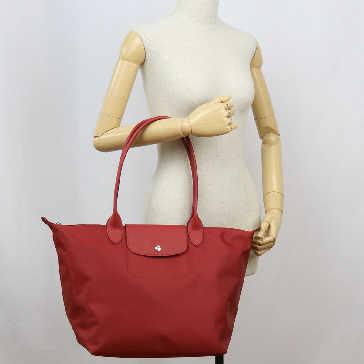 大流行中 ロンシャン Longchamp ル プリアージュ ネオ トートバッグ L 19 598 545 レッド系 ファスナー付き トートバック チャック付き ファスナー Tote Bag ナイロン レディース 大きめ 軽い ブランドバッグ 春夏新色 Mgm Hotels Com