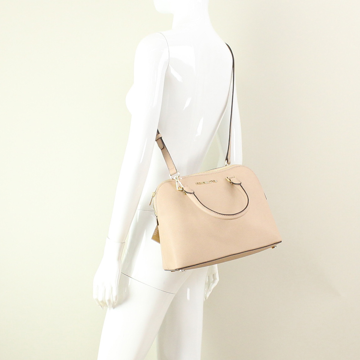 michael kors blush bag