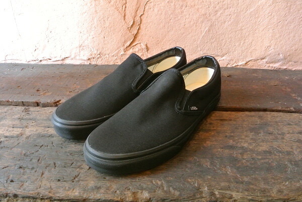楽天市場】【VANS】バンズ スニーカーCLASSIC SLIP-ON クラシック