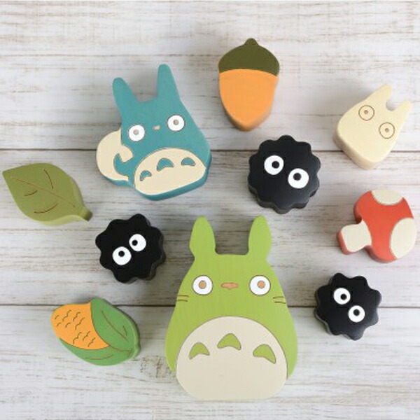 楽天市場 となりのトトロ かたちつみき ジブリのかわいい知育玩具 トトロ まっくろくろすけ とうもろこし どんぐり 積木 ナビッピオンライン 楽天市場店