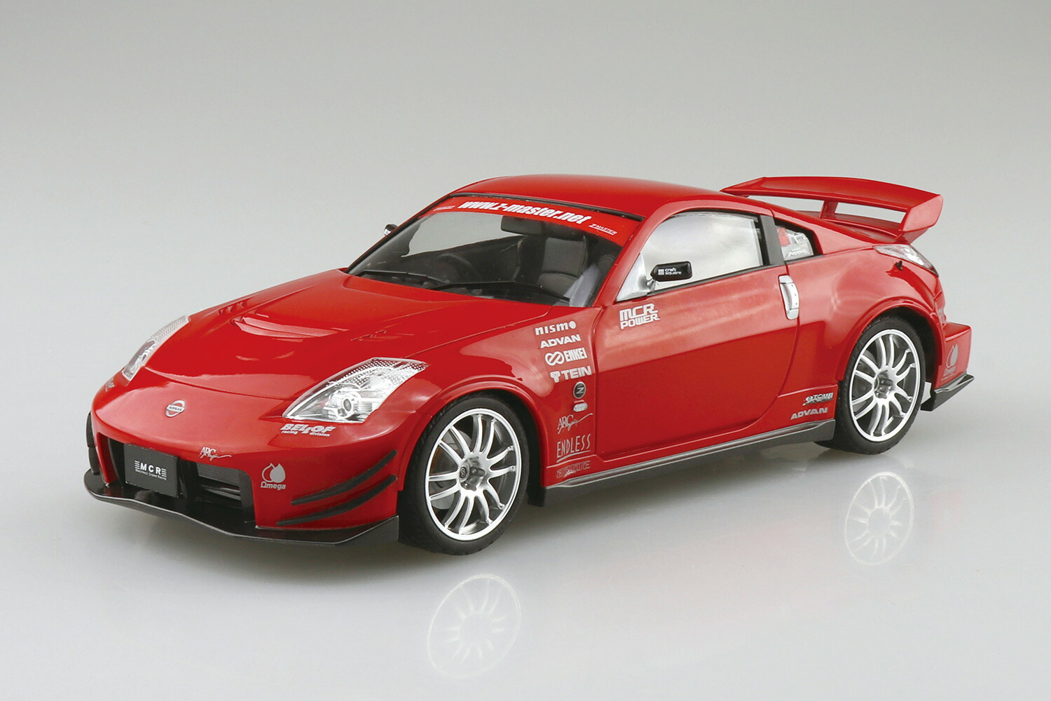 アオシマ 1/24 フェアレディz amuse プラモ 完成品 z33 ニスモ 1/24 ニッサン Z33 フェアレディZ バージョンニスモ '07