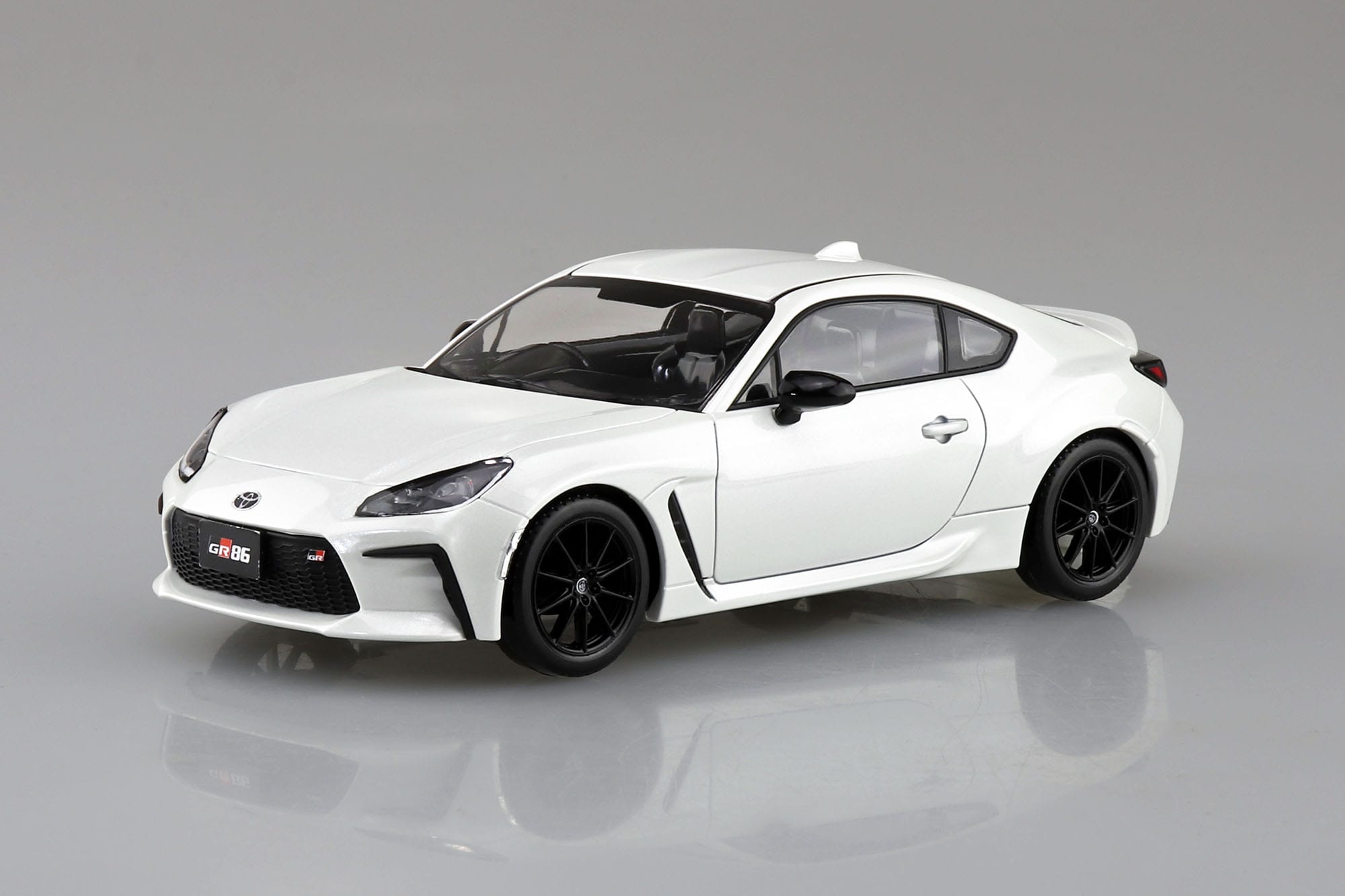 1/43 スパークGR86 ディーラー特注ミニカー クリスタルホワイトパール 楽天市場】TOYOTA GAZOO Racing 特注 スパーク 1/43 トヨタ GR86
