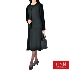 日本製 フォーマルジャケット&ワンピース ブラックフォーマル ジャケット ワンピース 膝丈 丸首 セット レディース 婦人服 ミセス シニア 女性 黒 ワンピーススーツ アンサンブル 喪服 礼服 礼装 40代 50代 60代 70代 80代 母の日 お母さん p26215 p26216