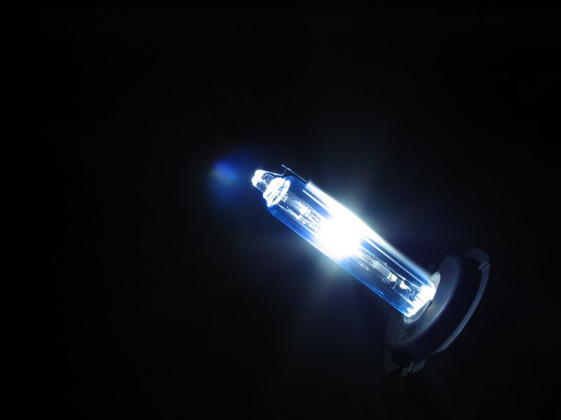 HID リペアバルブ ロータイプ（H11/6500K） Absolute（アブソリュート）