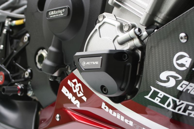 YZF-R1(15~17年) エンジンカバースライダー 左右セット ACTIVE(アクティブ)|バイク メンテ館