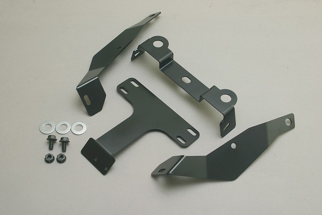 PCX125/PCX125e:HEV/PCX160（JK05/JK06/KF47） フェンダーレスキット ADIO（アディオ）｜バイク メンテ館 7,469円