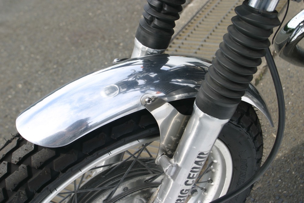 外装パーツ 宅配 19インチ車専用 Sr400キャブ車 Bigcedar ビッグシーダー アルミフロントフェンダーショート K180対応 Kwakuku Com