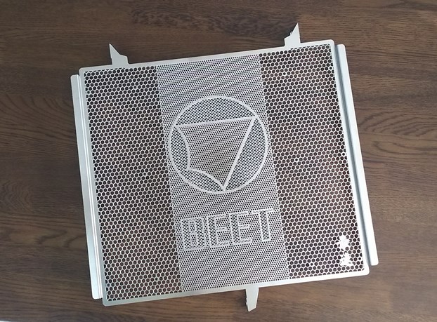 Ninja H2 ラジエターガード BEET（ビート）｜バイク メンテ館