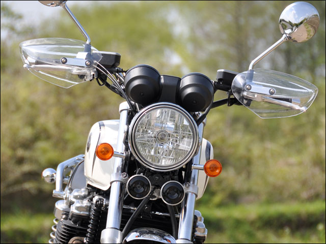 CB1100（10～13年） ガイラガントレット クリア CHIC DESIGN（シックデザイン）