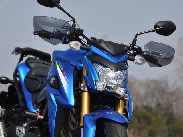 GSX-S1000（15年） ガイラガントレット スモーク CHIC DESIGN（シックデザイン）