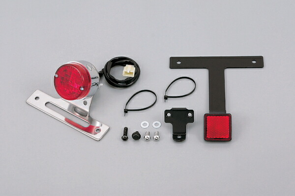 デイトナ リアフェンダー ステンレスショートフェンダー 250TR用 ステンレスショートフェンダー リア（テールランプ無し）250TR（'02