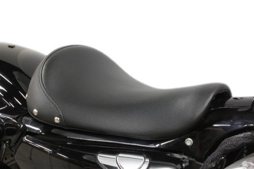 スポーツスター スタッド付きシングルシートタイプA（スムース） ガレージT＆F 19,162円