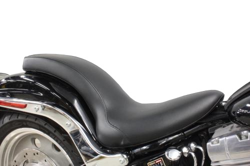 ソフテイル（SOFTAIL） 200ワイドタイヤ用　コブラシート（スムース） ガレージT＆F