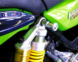 楽天市場】XJR1300 リアサス取付部荷掛けフック 左右セット 8mm